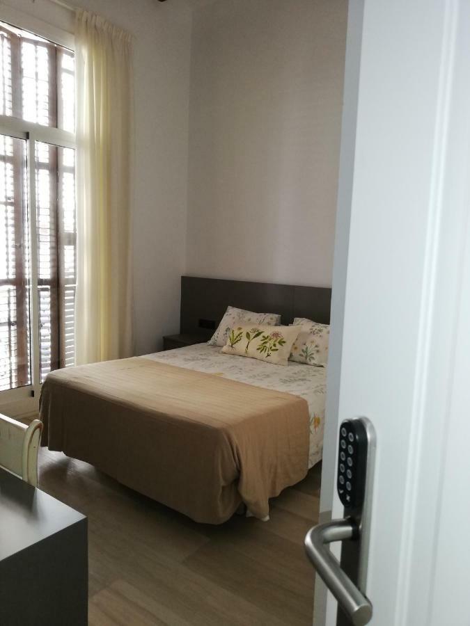 Hostal Parellades シッチェス エクステリア 写真